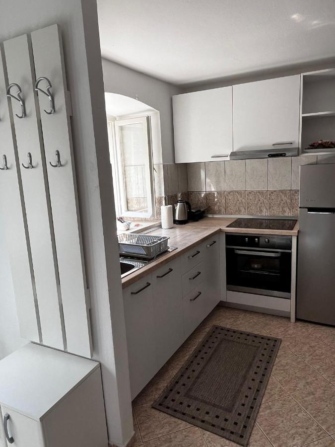 Apartman Kalinic Ston Eksteriør billede